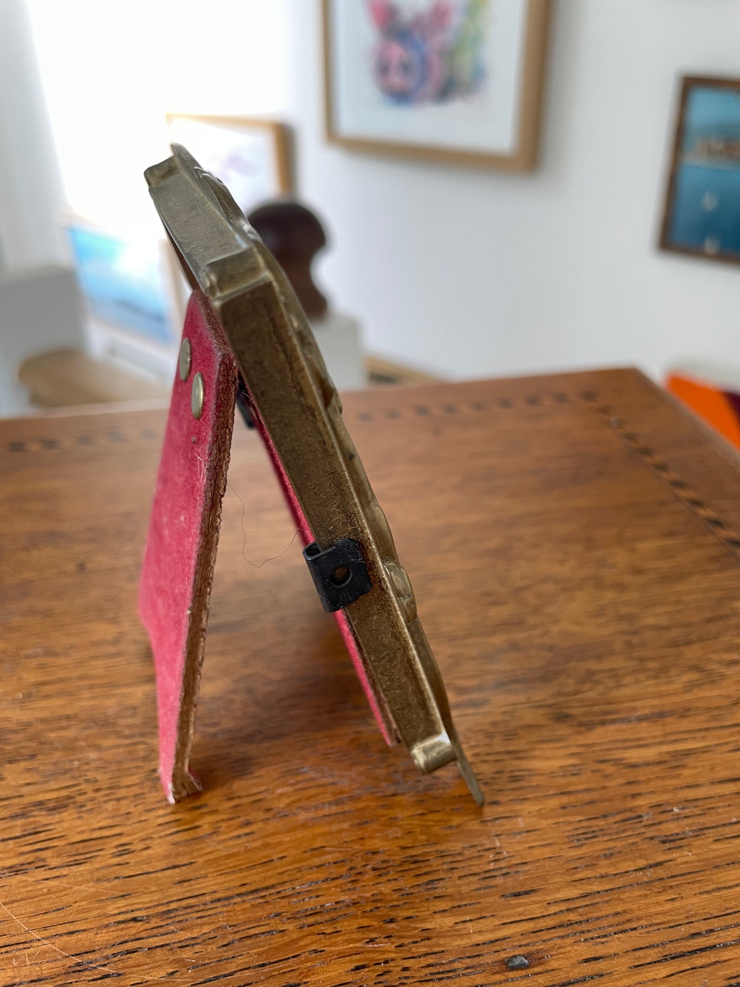 Vintage Brass Art Nouveau Picture Frame – 1950s Revival, Nude Lady Design with Red Velvet Back, 10x8cm