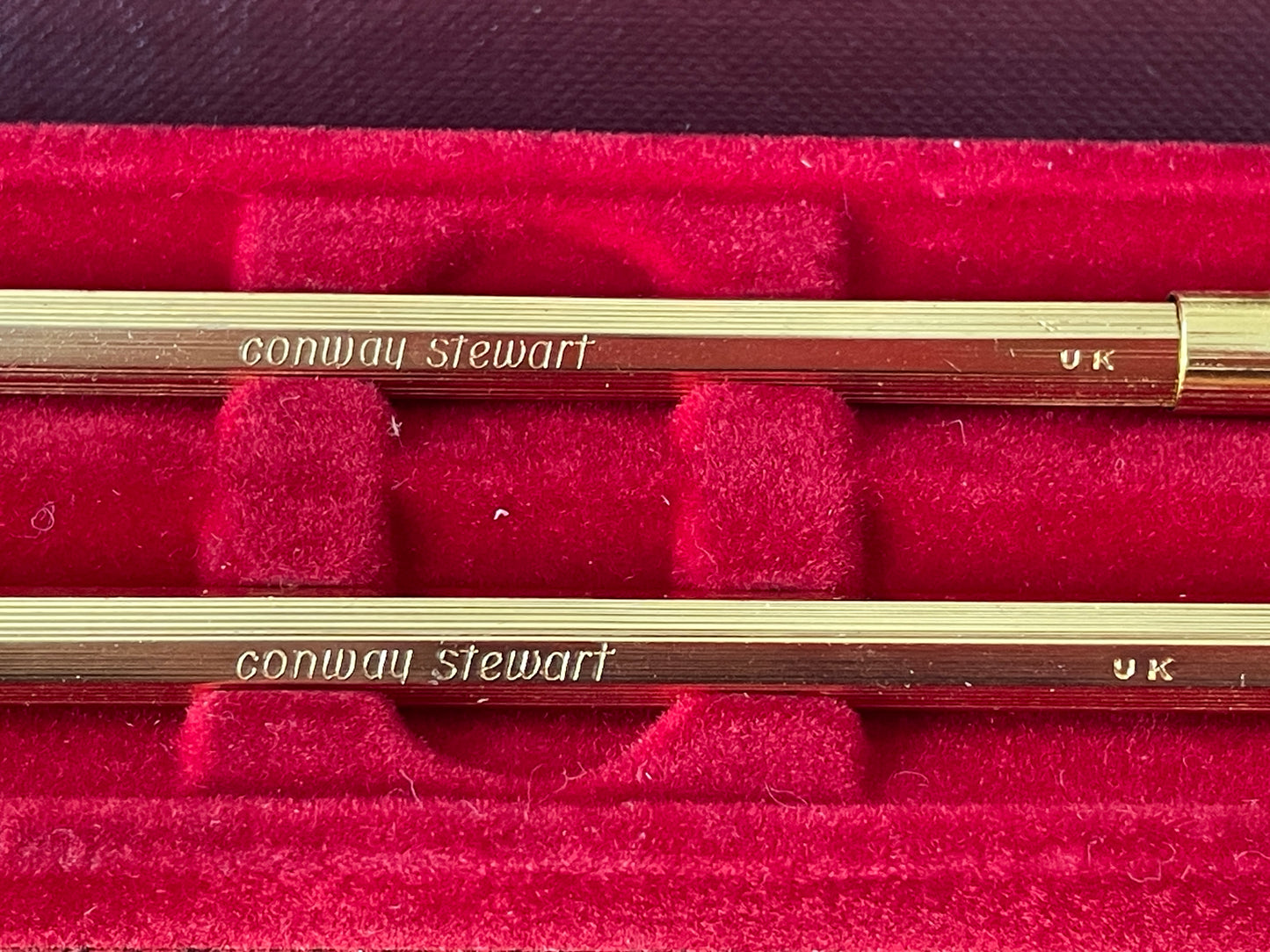 Vintage Conway Stewart Gold Ballpoint Pen and Pencil Set – Boxed UK-Made Writing Set, 1970s Executive Gift