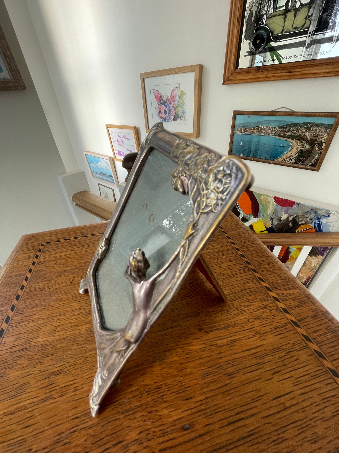 Vintage Art Nouveau Style Metal Photo Frame – Lady and Floral Design, 13x9.5cm, Red Velvet Back