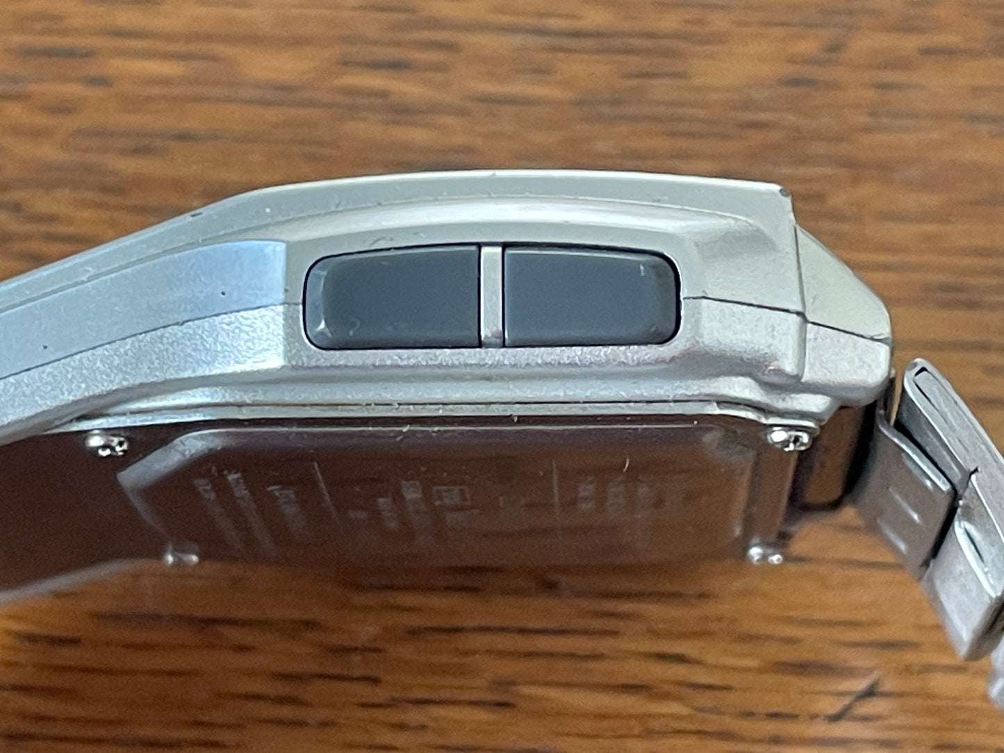 Vintage Casio DBC-32 Data Bank Illuminator Calculator Watch 90s Retro Wristwatch