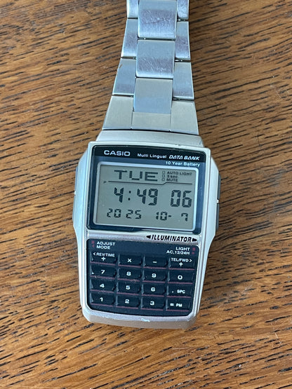 Vintage Casio DBC-32 Data Bank Illuminator Calculator Watch 90s Retro Wristwatch