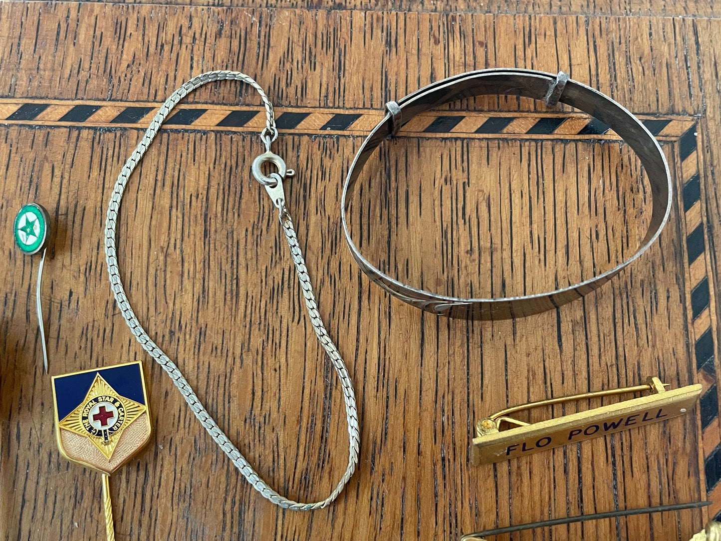 Vintage and Antique Jewellery Collection – Silver Bangles, Agate Brooch, Stick Pins Tie Bars Mid Century Art Deco Lot