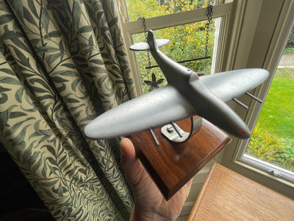 Vintage Aluminium Spitfire Desk Model on Wooden Plinth – 1940s–50s British Aviation Memorabilia, RAF Fighter Plane Sculpture