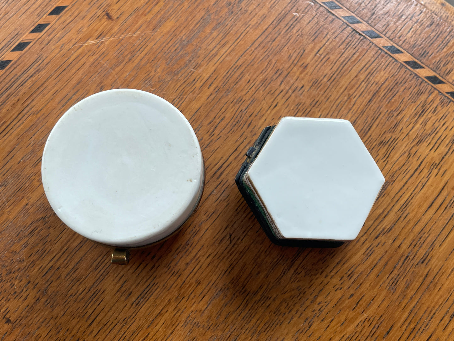 Pair of Vintage Porcelain Trinket Boxes – Hand-Painted Classical & Rococo Scenes (c.20th Century)