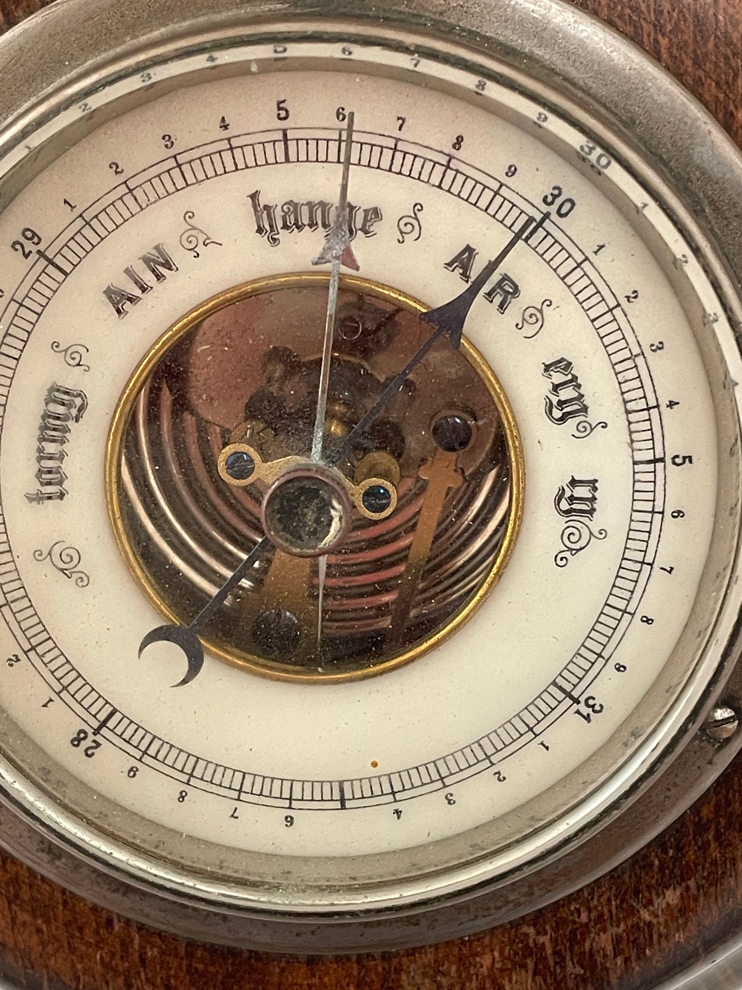 Antique German Aneroid Barometer – G. Lufft Stuttgart Oak-Cased Wall Barometer with Visible Movement (c.1900)