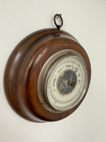 Antique German Aneroid Barometer – G. Lufft Stuttgart Oak-Cased Wall Barometer with Visible Movement (c.1900)