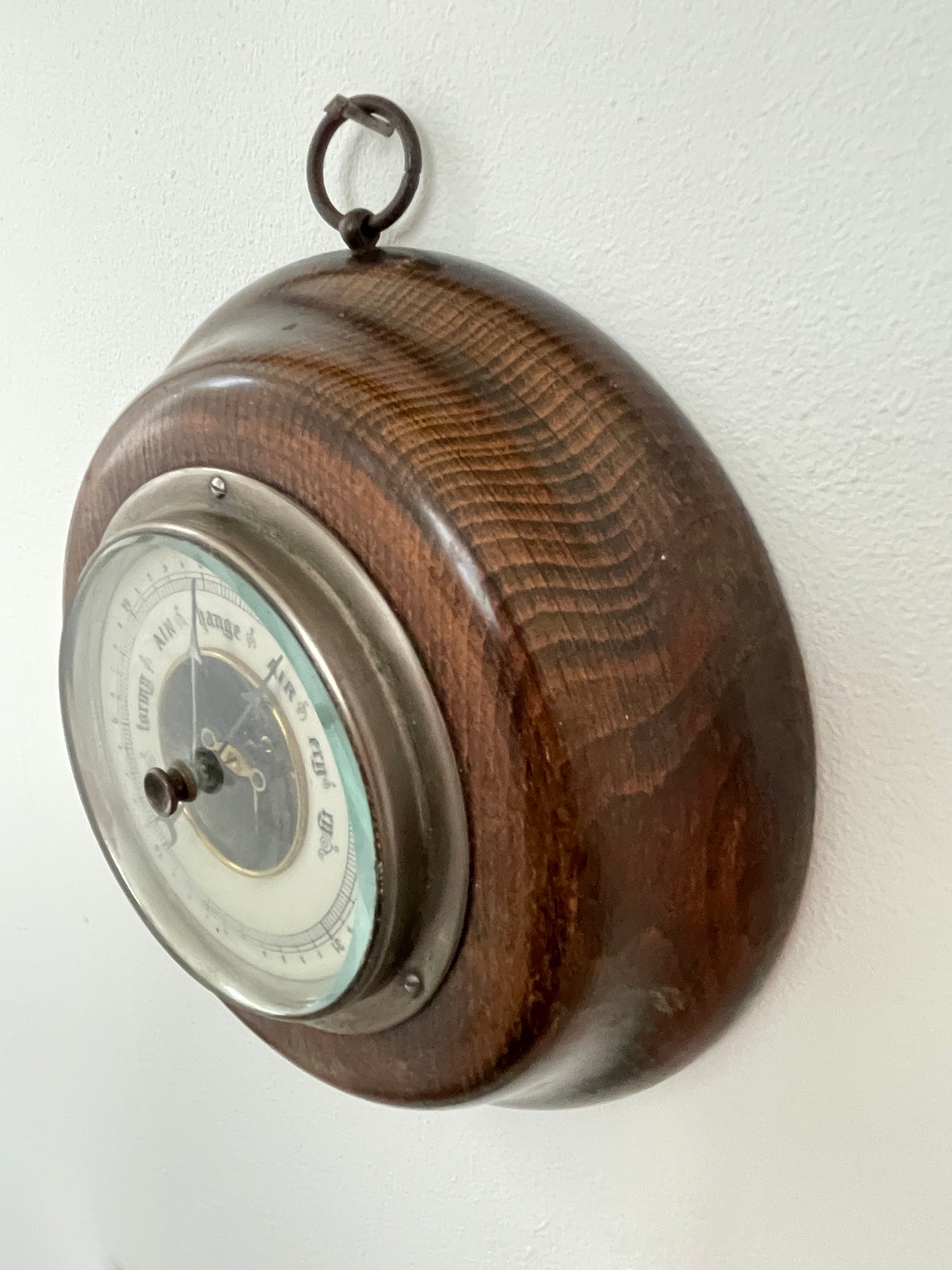 Antique German Aneroid Barometer – G. Lufft Stuttgart Oak-Cased Wall Barometer with Visible Movement (c.1900)