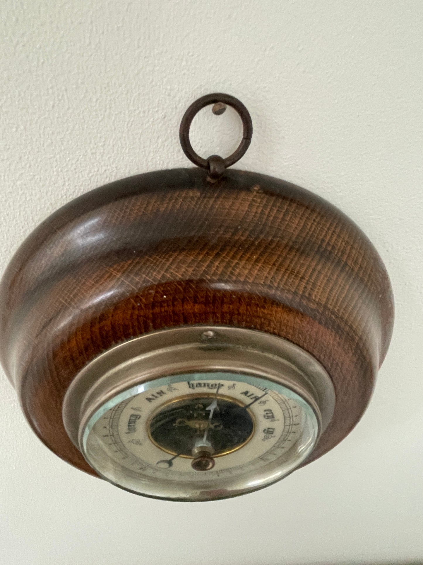 Antique German Aneroid Barometer – G. Lufft Stuttgart Oak-Cased Wall Barometer with Visible Movement (c.1900)