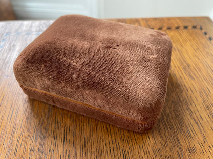 Vintage Louis Philippe Men’s Jewellery Case with Retro Cufflinks – 9ct Gold on Silver Label (c.1960s)