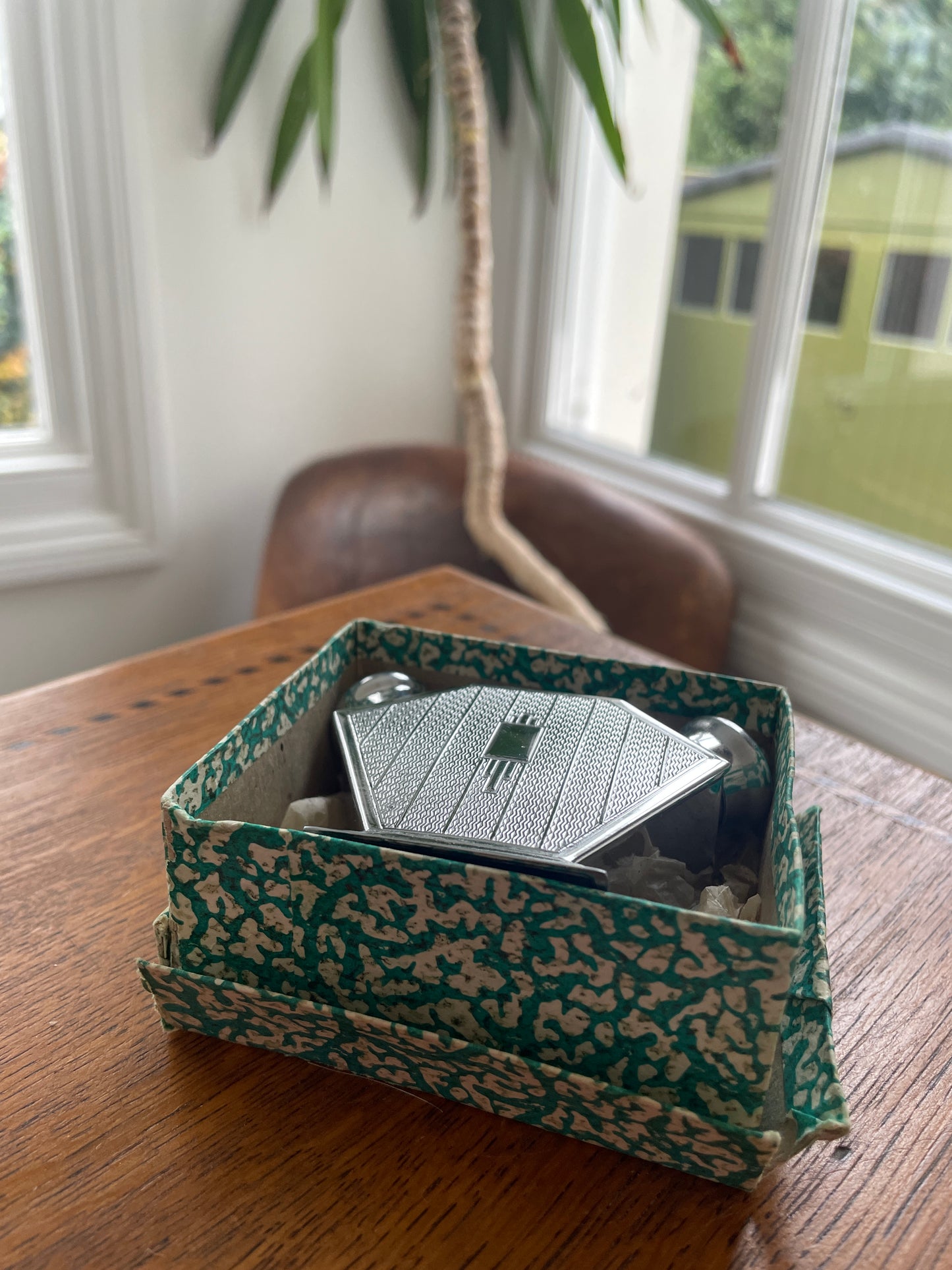 Vintage British Art Deco Chrome Plated Salt and Pepper Shaker – Double-Ended Travel Cruet, RD 860510 (c.1930s)