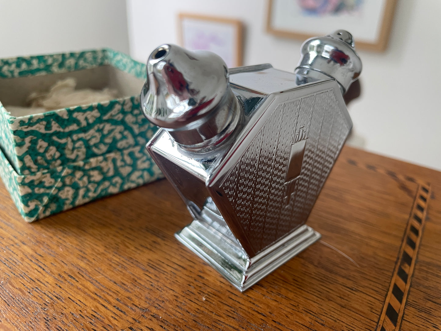 Vintage British Art Deco Chrome Plated Salt and Pepper Shaker – Double-Ended Travel Cruet, RD 860510 (c.1930s)