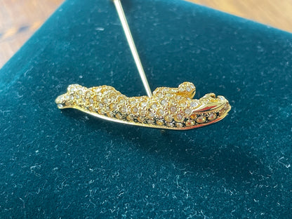 Vintage Jaguar Leaping Cat Tie Pin – Gold Tone & Crystal Motif in Original Box (c. late 20th Century)