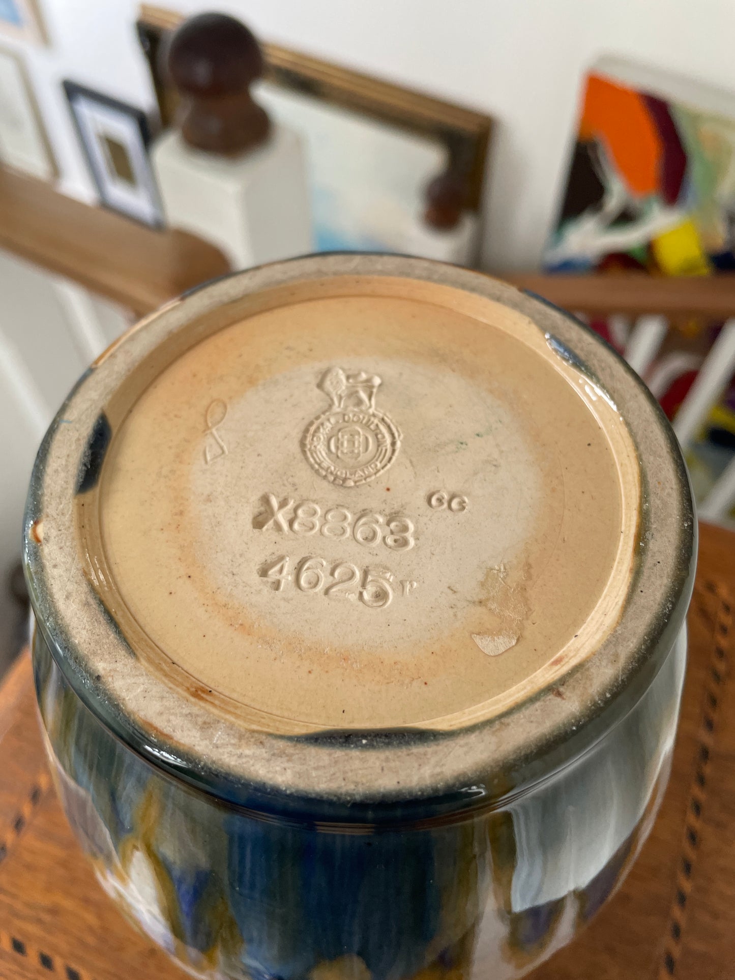 Royal Doulton Lambeth Stoneware Vase – Shape 4625, Sung-Style X8863 Drip Glaze, Decorated by Cissie Camplin (c.1925–1935)