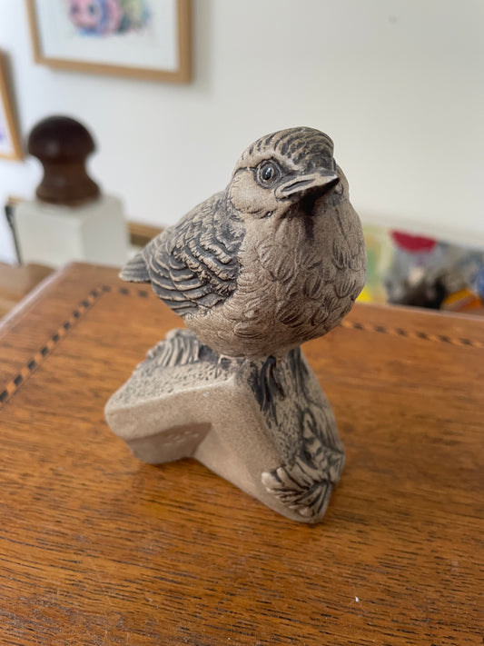 Poole Pottery Stoneware Bird – Small Wren Study with Incised Feathers (c.1970s)