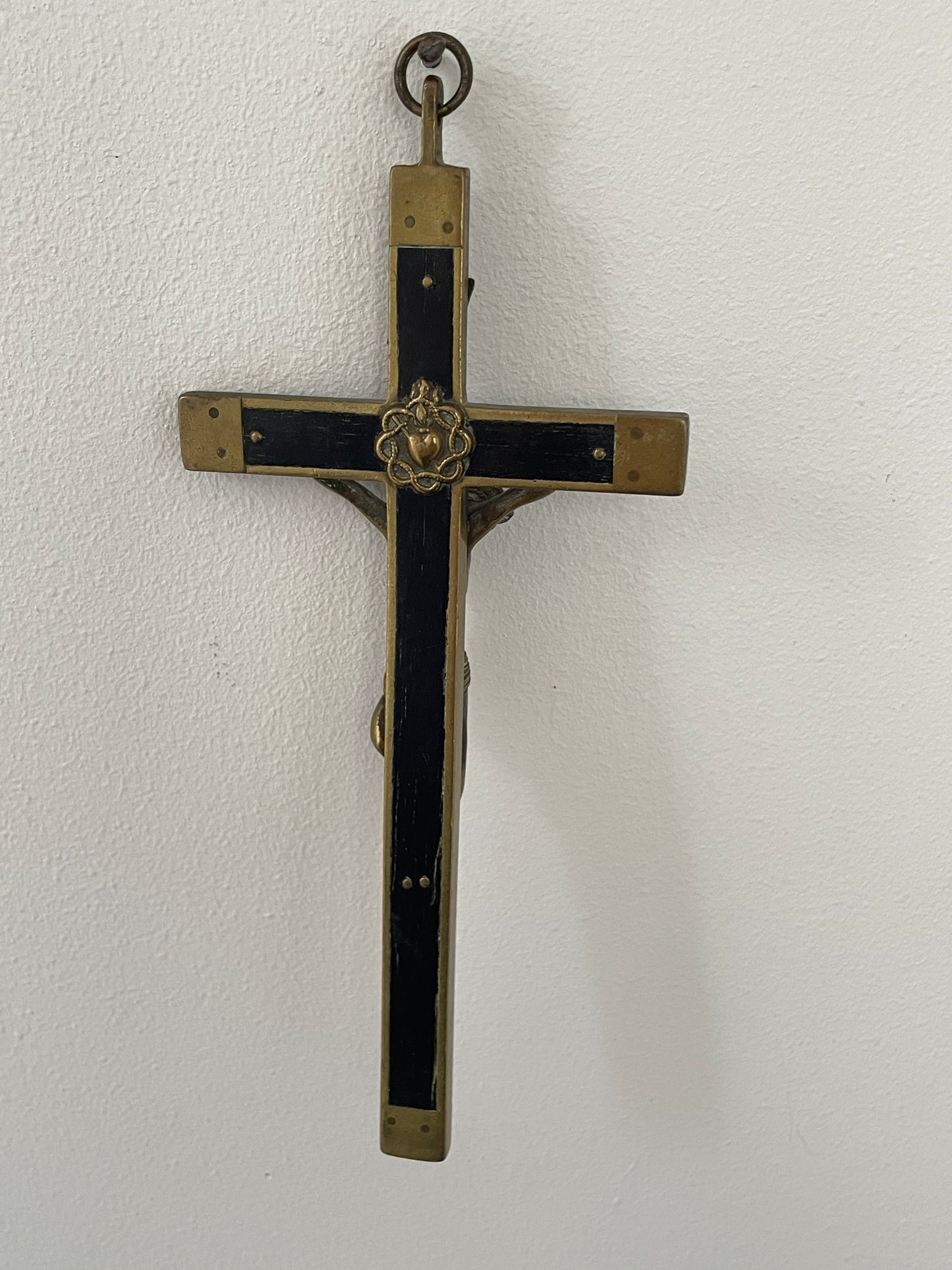 Antique French Brass and Ebonised Wood Crucifix – Cast Corpus Christi and Sacred Heart Motifs (c.19th Century)