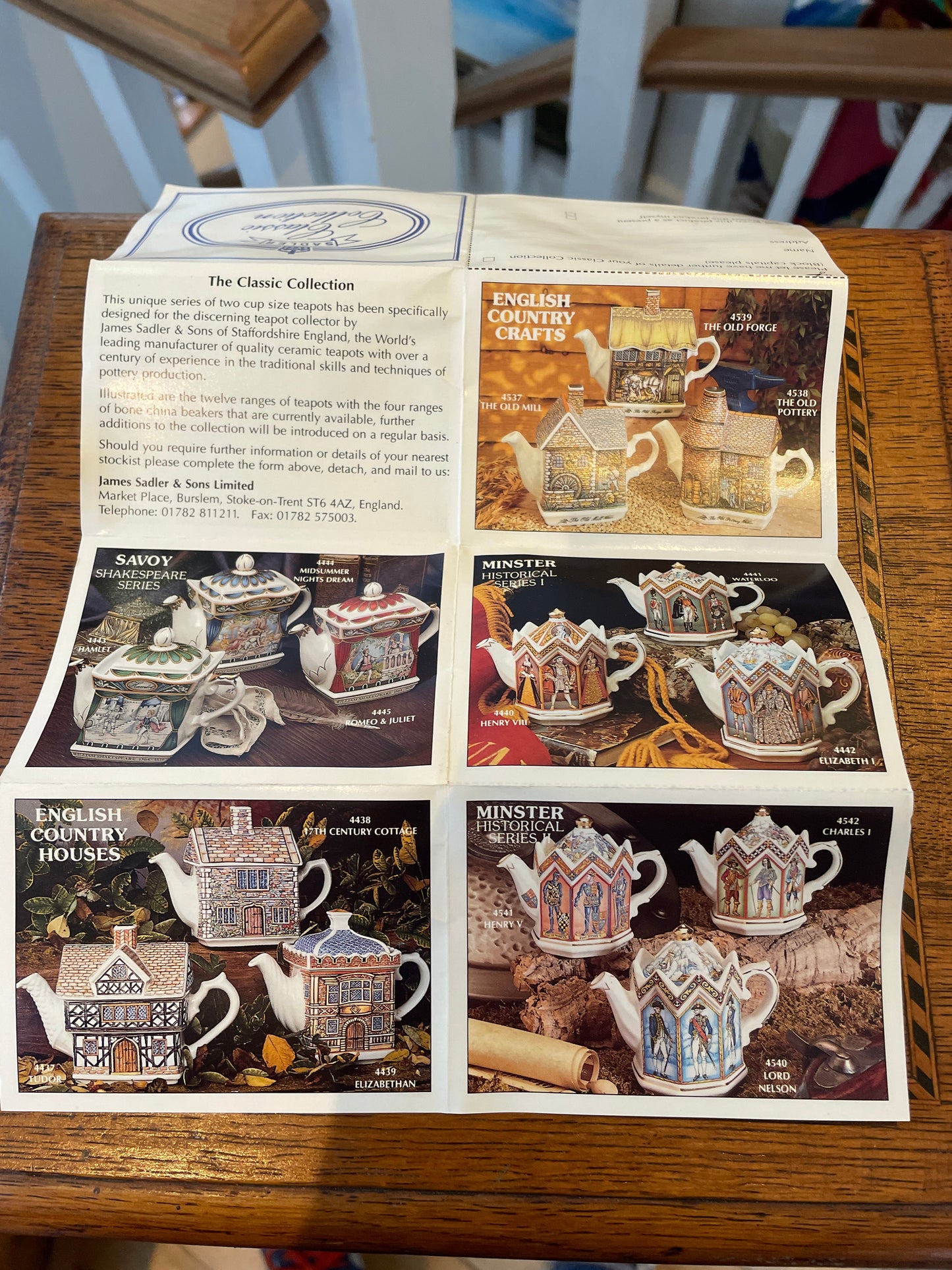 Vintage Sadler Staffordshire Teapot – ‘Hamlet’ Shakespeare Series (c.1970s–1980s)