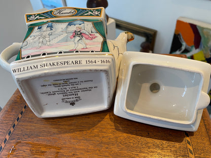 Vintage Sadler Staffordshire Teapot – ‘Hamlet’ Shakespeare Series (c.1970s–1980s)