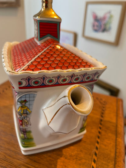 Vintage Sadler Staffordshire Teapot – ‘A Day at the Races’ Championship Design (c.1970s–1980s)