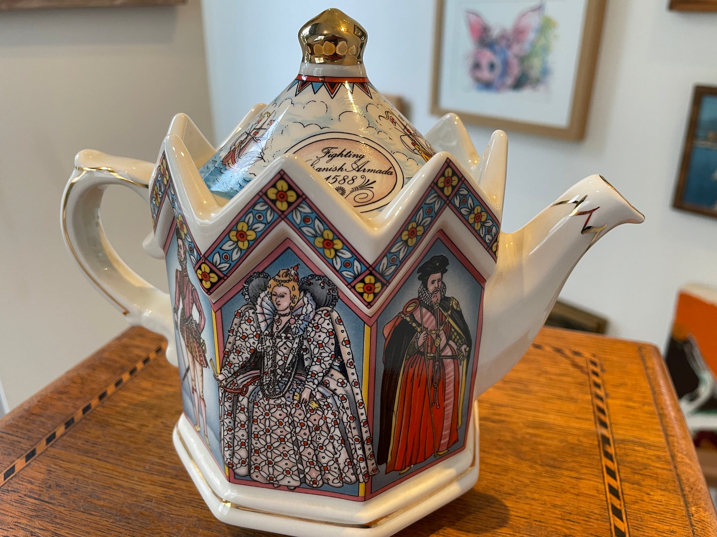 Vintage Sadler Staffordshire Teapot – Elizabeth I ‘Spanish Armada 1588’ Design (c.1970s–1980s)