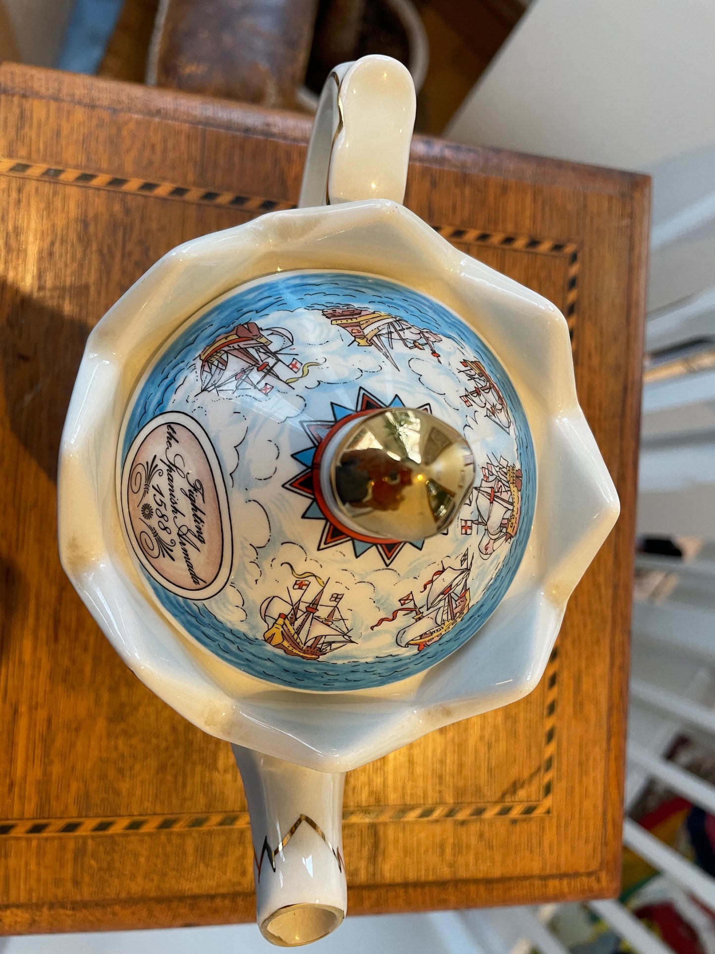 Vintage Sadler Staffordshire Teapot – Elizabeth I ‘Spanish Armada 1588’ Design (c.1970s–1980s)