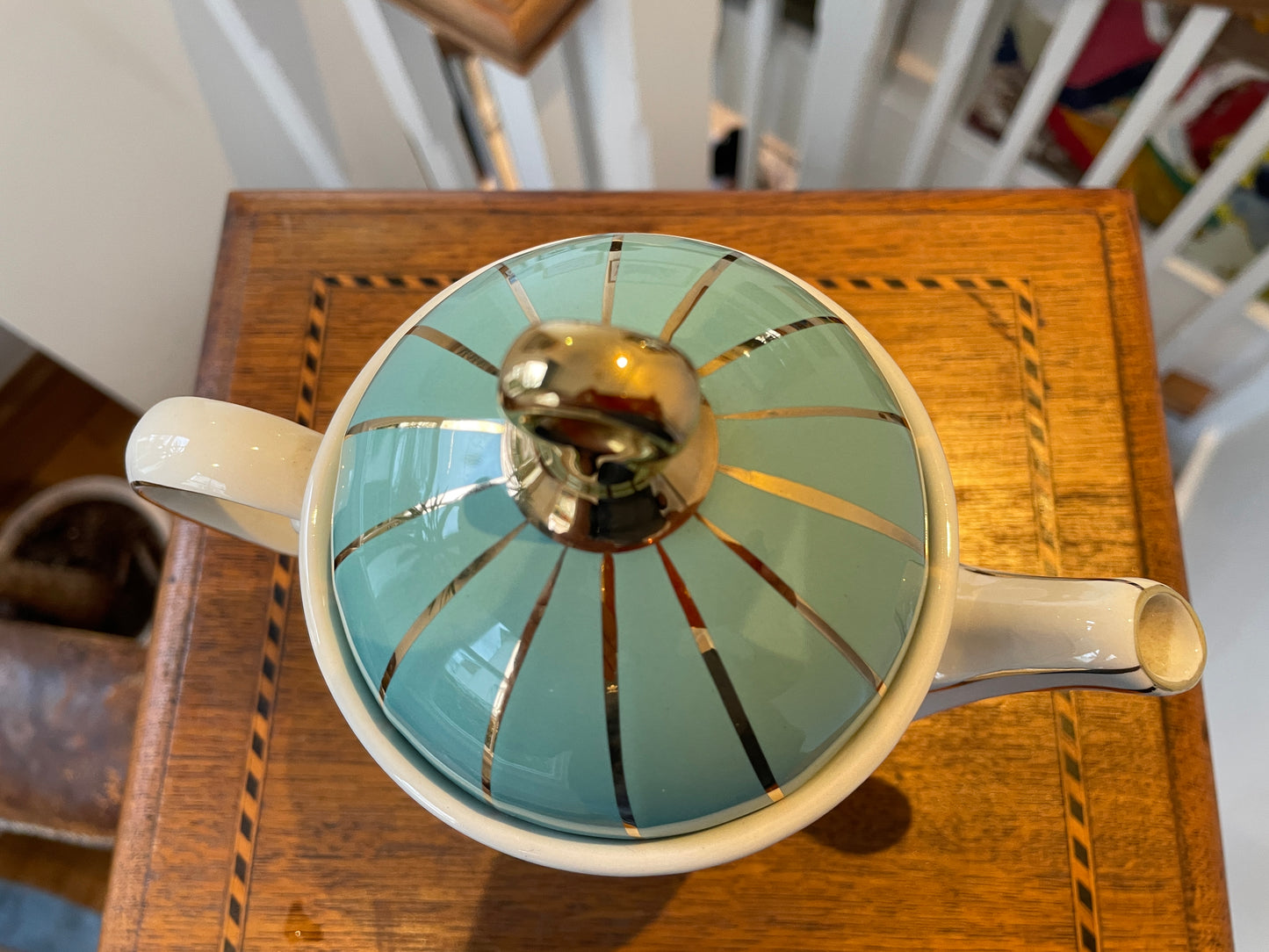 Vintage Sadler Staffordshire Teapot – ‘Sporting Scenes of the 18th Century: Shooting’ (c.1970s–1980s)