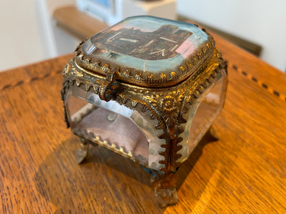 Antique French Bevelled Glass Souvenir Casket – “La Cathédrale de Reims Avant Guerre” Gilt Metal Trinket Box (c.1900–1914)