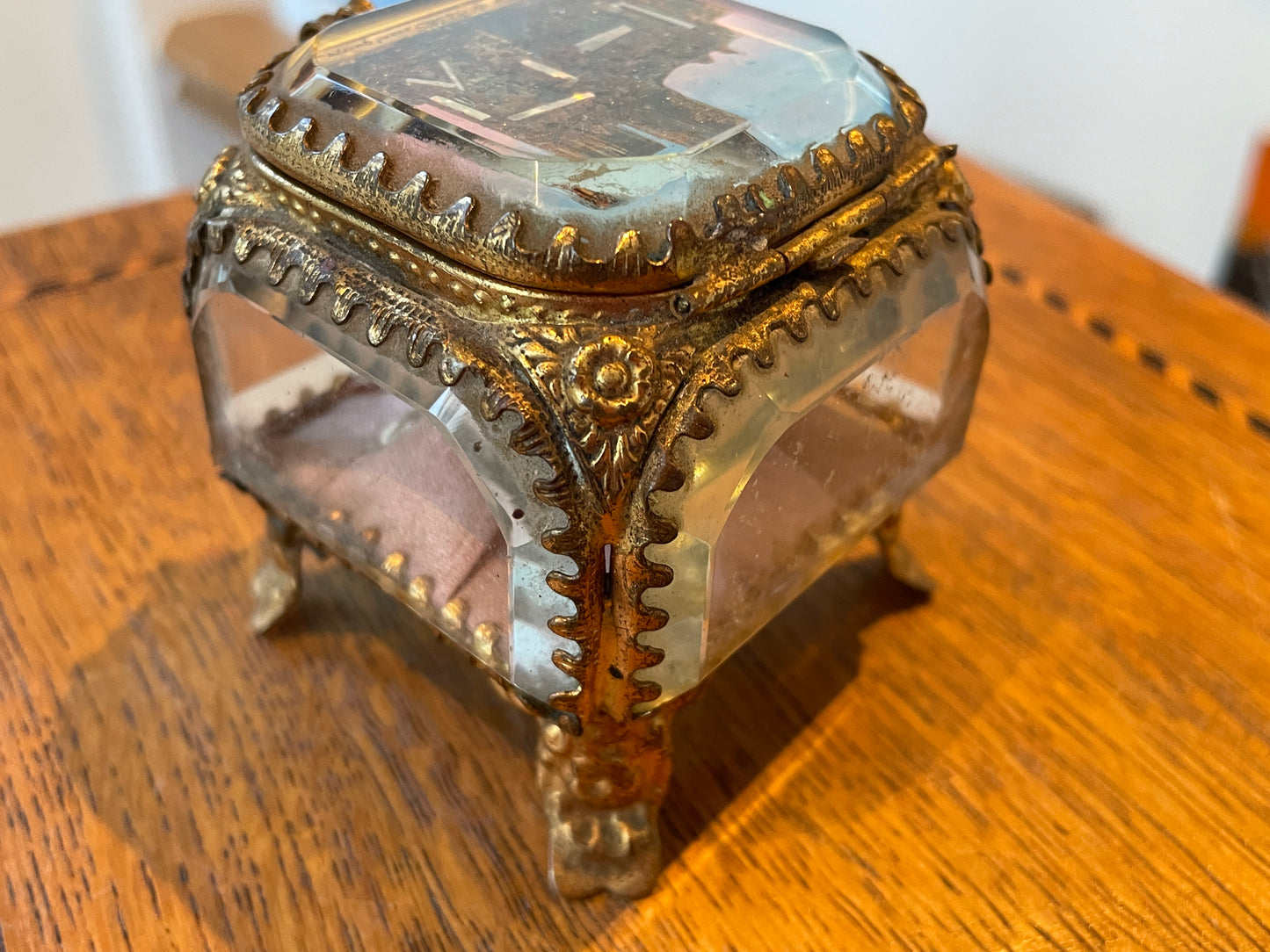 Antique French Bevelled Glass Souvenir Casket – “La Cathédrale de Reims Avant Guerre” Gilt Metal Trinket Box (c.1900–1914)