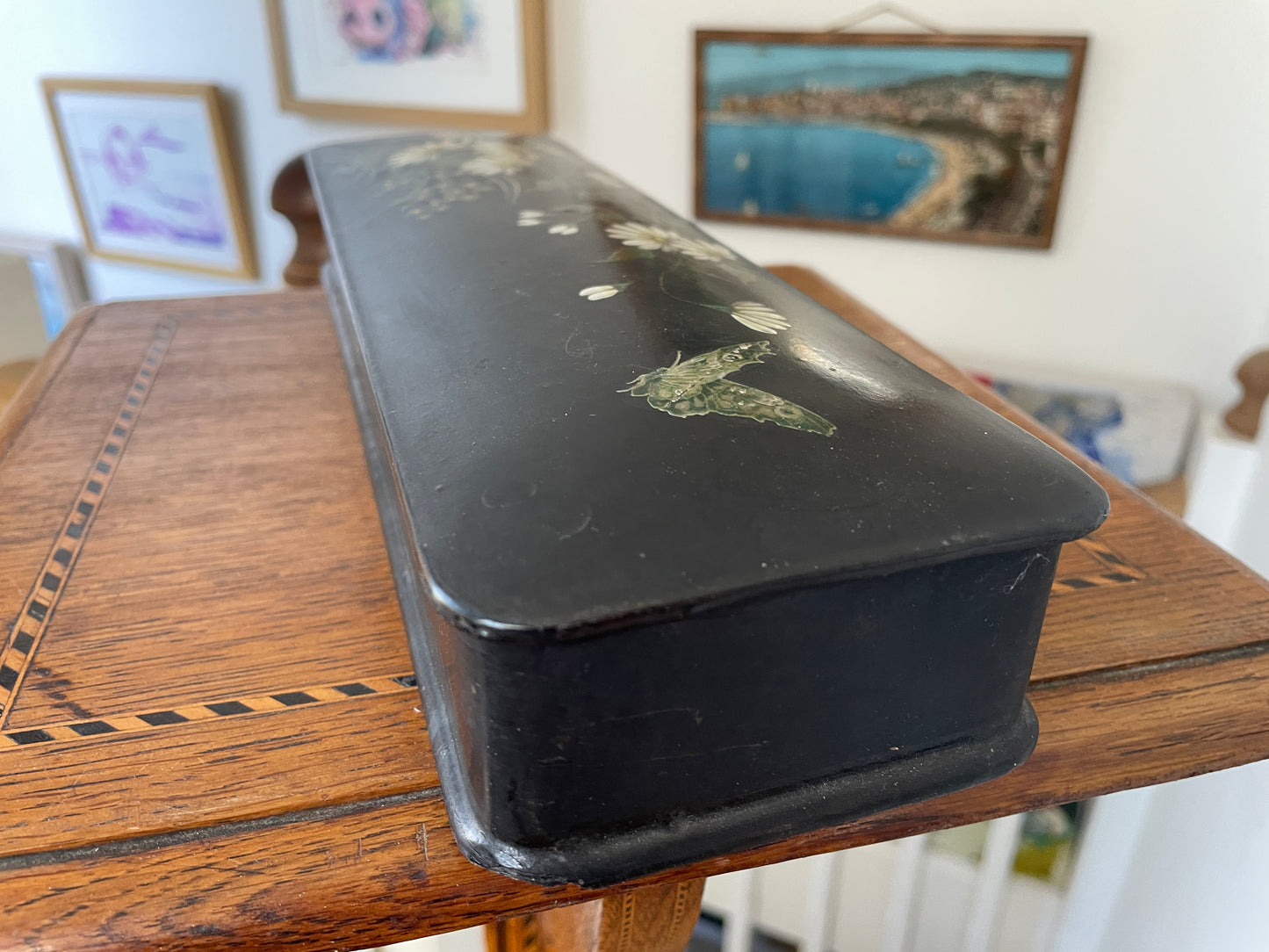 Antique Russian-Style Black Lacquer Box – Hand-Painted Daisies & Butterfly (c.20th Century)
