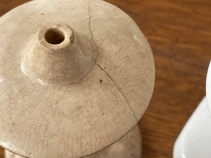 Antique English Ceramic Pie Vents – Challis Patent Gourmet Crust Holder and Vent (c.1895–1910) and Later 20th-Century White Pie Funnel