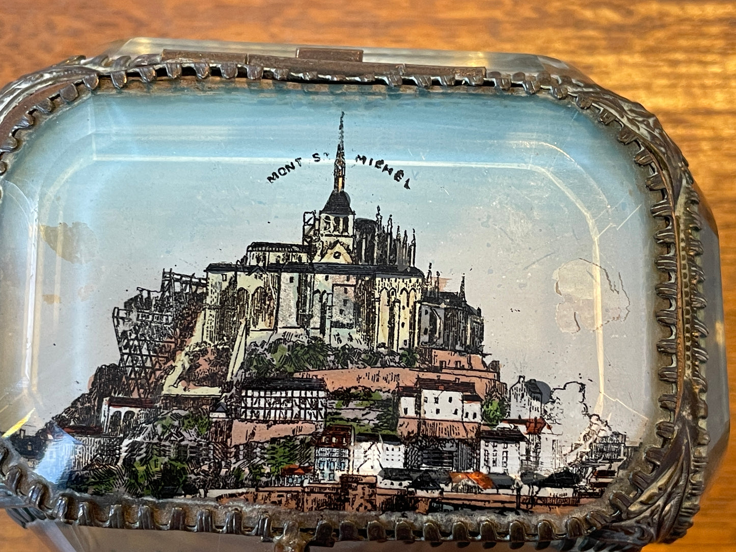Antique French Glass Casket – Brass-Mounted Faceted Jewellery Box with Mont St Michel Souvenir Lid (c.1900)