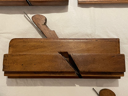 Antique British Beech Moulding Planes – Set of 5 Mixed Profiles with Maker’s Marks (c.1890–1920)4