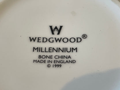 Contemporary Wedgwood Bone China – Millennium Collection ‘20th Century’ Teacup & Saucer Set (1999)