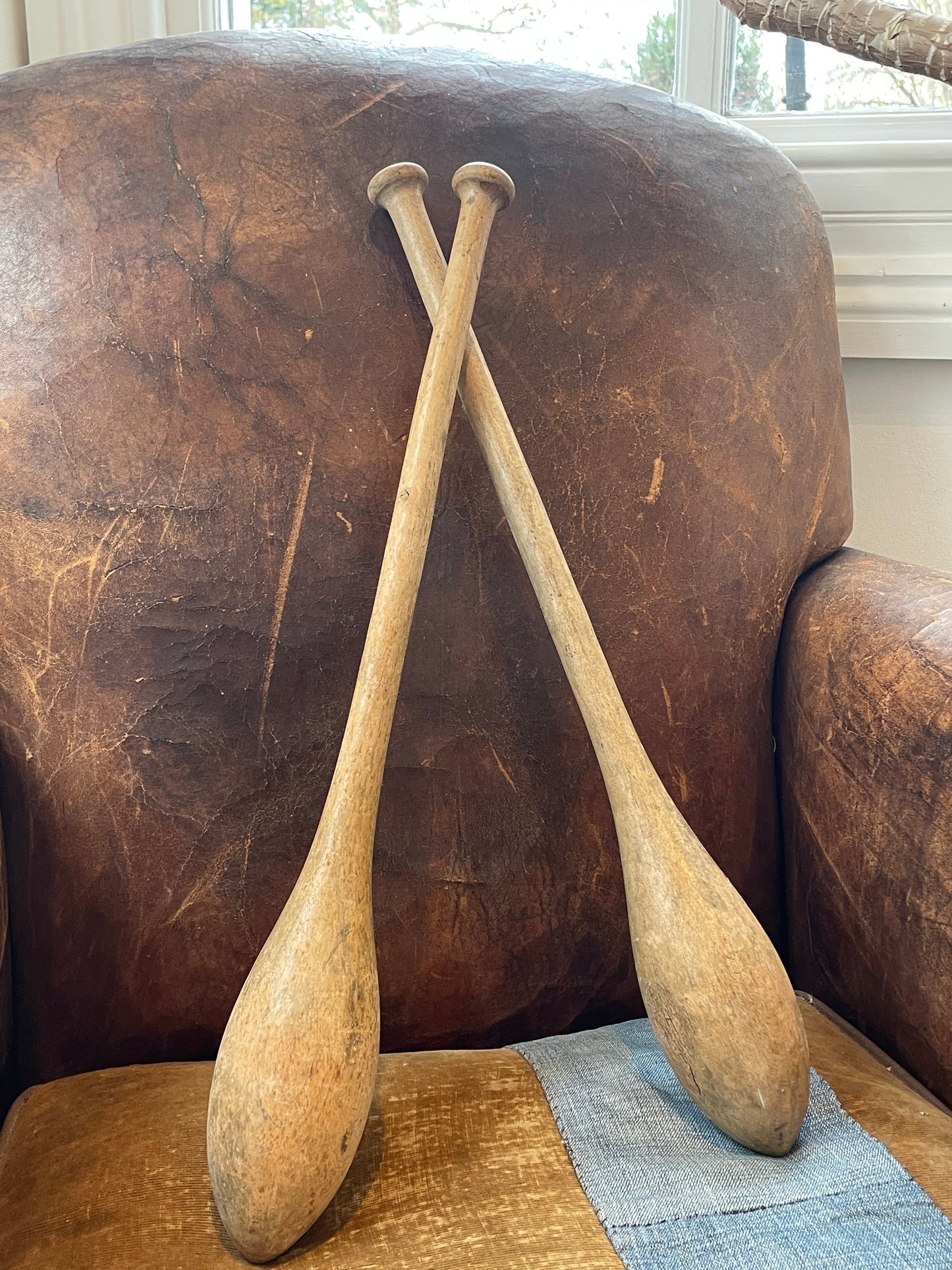 Antique British Wooden Indian Clubs – A.W. Gamages Ltd Holborn No.3 Pair (c.1900–1920)