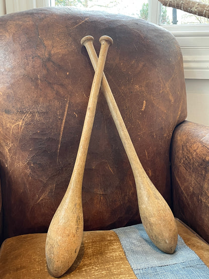Antique British Wooden Indian Clubs – A.W. Gamages Ltd Holborn No.3 Pair (c.1900–1920)