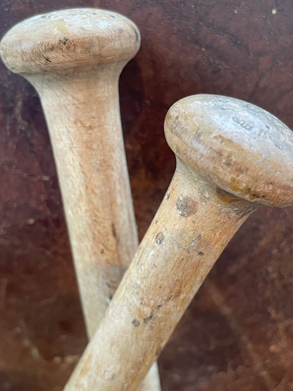 Antique British Wooden Indian Clubs – A.W. Gamages Ltd Holborn No.3 Pair (c.1900–1920)