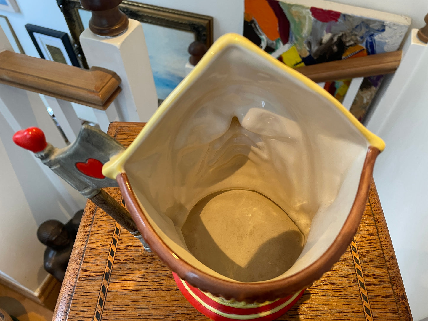 Royal Doulton Character Jug – The Red Queen D6777 (1987) – Alice in Wonderland Series