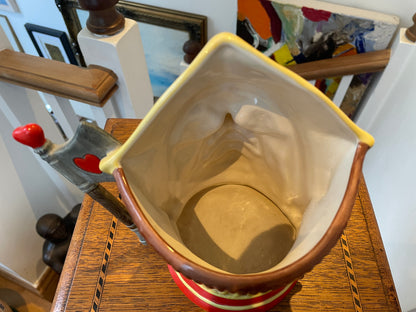 Royal Doulton Character Jug – The Red Queen D6777 (1987) – Alice in Wonderland Series