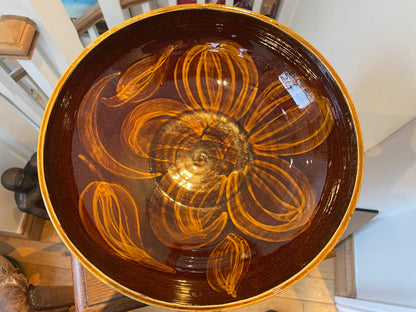 Mid-Century Poole Pottery Earthenware Bowl – Slip-Trailed Floral Design (1950)