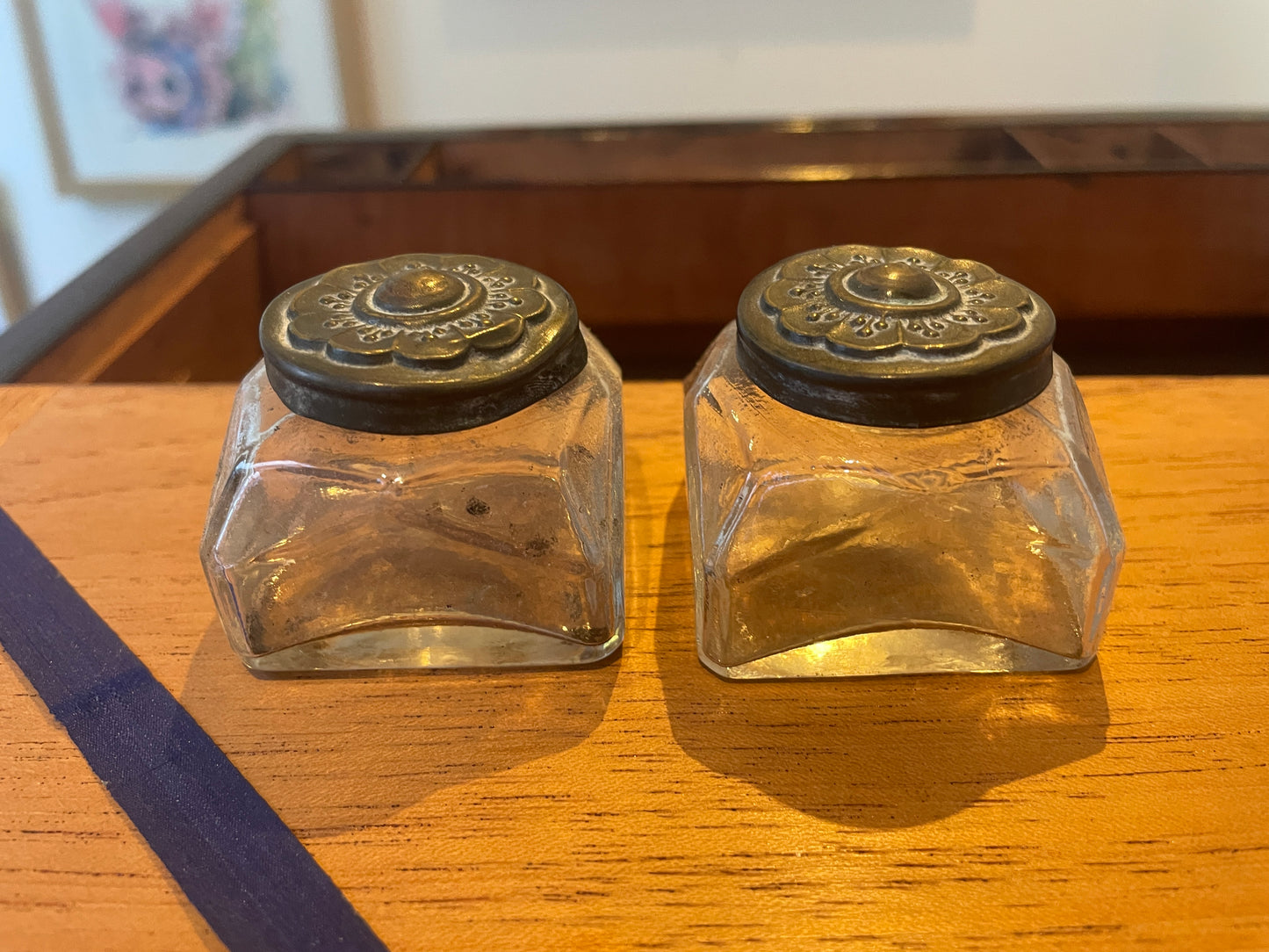 Antique Victorian Rosewood Writing Slope – Brass Inlaid Monogram ‘EJ’ and Fitted Interior (c. late 19th Century)