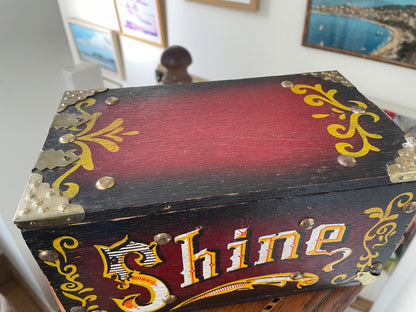 Vintage American-Style Painted Shoeshine Box – Shine 5cent  Folk Art Trunk with Brass Fittings (c90's))