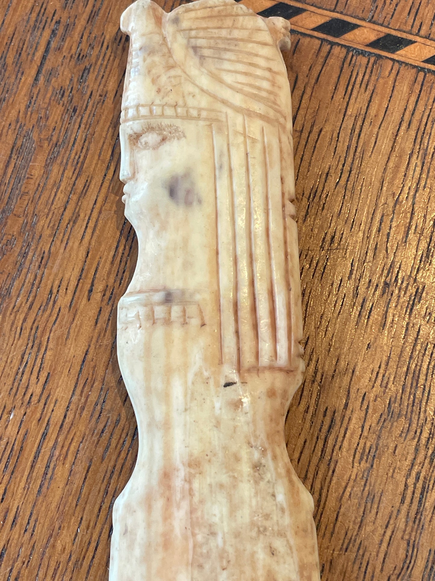 Vintage Glove Stretchers & Carved Bone Shoe Horn – Mixed Set of 3 Dressing Table Accessories (c.1900–1930)