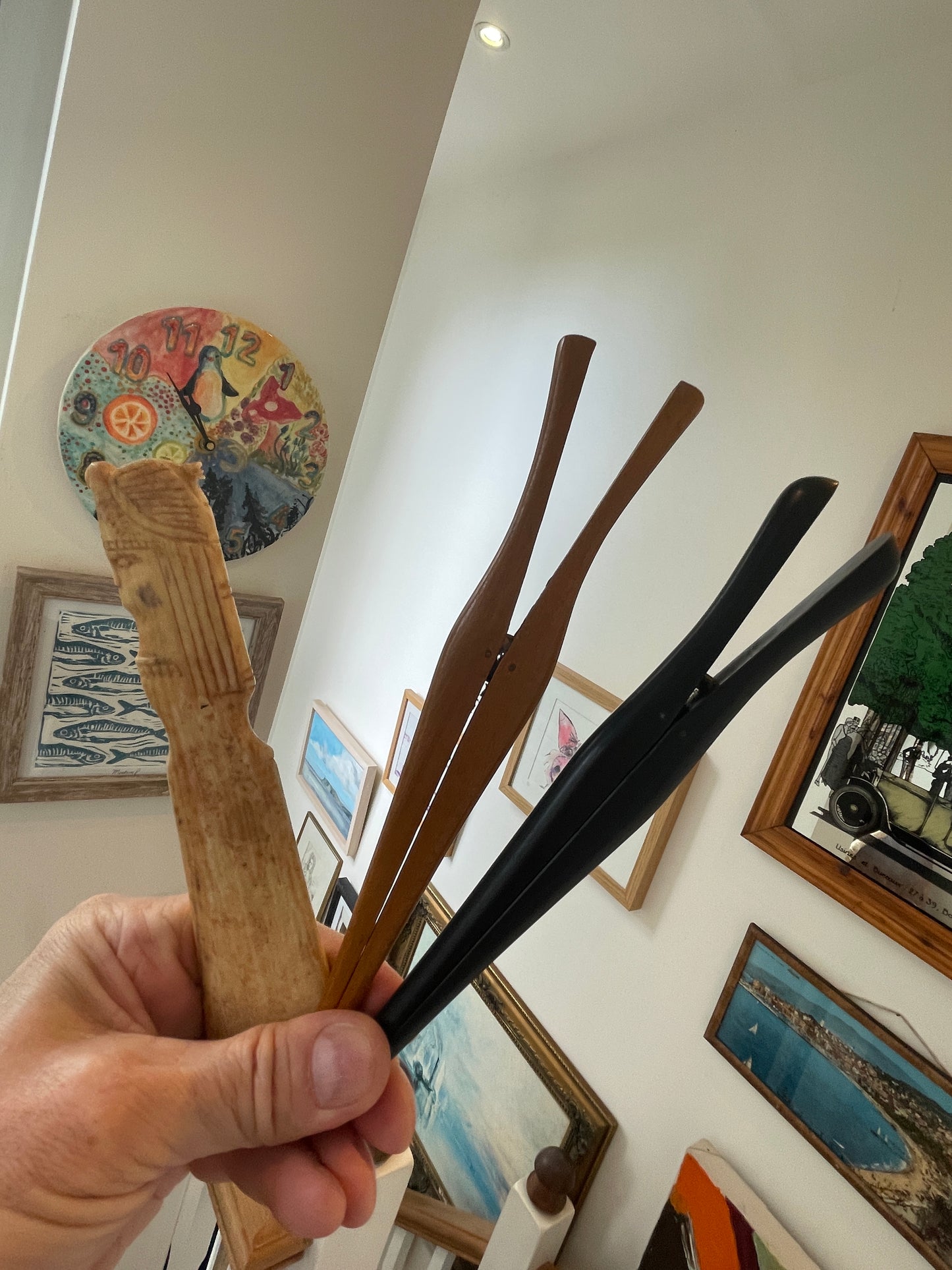 Vintage Glove Stretchers & Carved Bone Shoe Horn – Mixed Set of 3 Dressing Table Accessories (c.1900–1930)