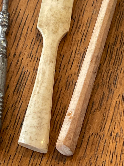 Antique Victorian Sewing Tools Set – Bone & Steel Awls, Stiletto, Creasing Tool and Buttonhook (c.19th Century)14