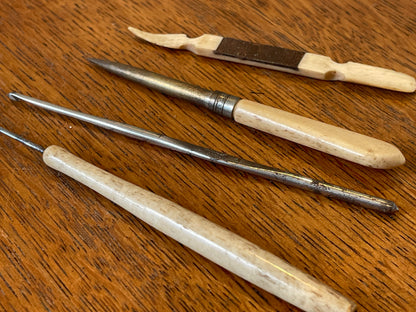Antique British Sewing Tools – Bone Tatting Aids, Steel Stiletto & Morrall’s Crochet Hook (c.1880–1930)13