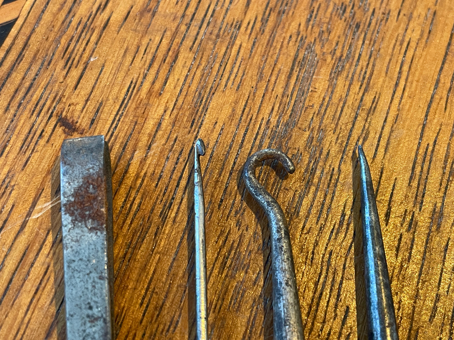 Antique Victorian Bone & Steel Tools – Crochet Hooks, Stiletto & Desk Spatula (c.1850–1900)6
