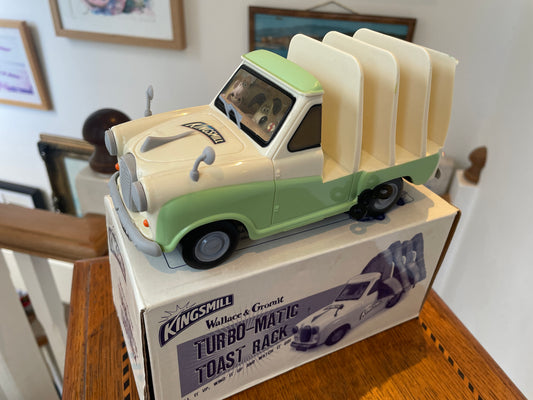 Vintage Kingsmill Wallace & Gromit Turbo-Matic Toast Rack – Wind-Up Plastic Novelty Model (c.2009