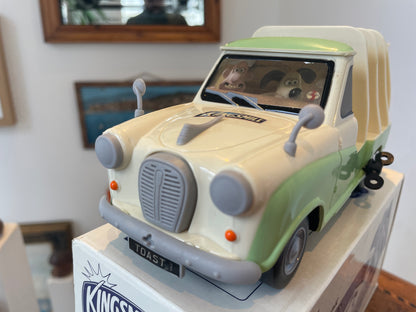 Vintage Kingsmill Wallace & Gromit Turbo-Matic Toast Rack – Wind-Up Plastic Novelty Model (c.2009