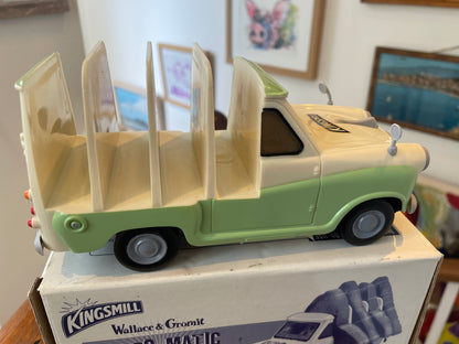 Vintage Kingsmill Wallace & Gromit Turbo-Matic Toast Rack – Wind-Up Plastic Novelty Model (c.2009