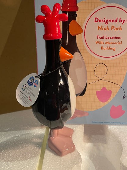 Official Feathers McGraw Figurine – Gromit Unleashed 2 by Nick Park (Boxed Collector’s Edition)