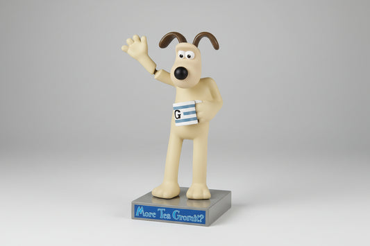 Vintage Wallace & Gromit Figure – Gromit with Tea Mug Resin Display Model (c.2000s)